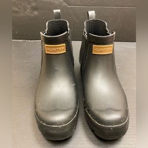 Hunter Chelsea Women's Size 9 Boot - runs large